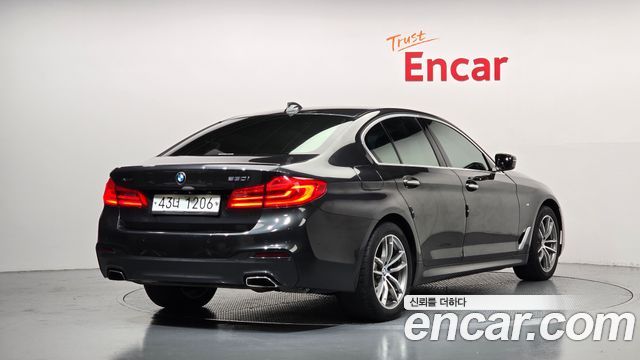 BMW 5-Series 530i xDrive M Sport Package Plus — пробег 116 319 км — фото 2 из 5