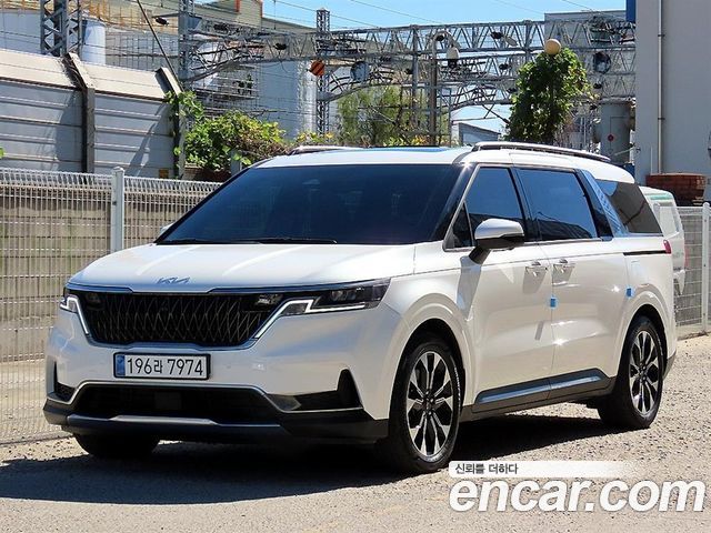Kia Carnival Gasoline 7-Seater Noblesse — пробег 53 000 км — фото 2 из 5