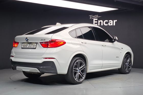 BMW X4 xDrive20d M Sport — пробег 154 084 км — фото 2 из 5