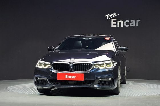 BMW 5-Series 520d M Sport Package Plus — пробег 186 424 км — фото 3 из 5
