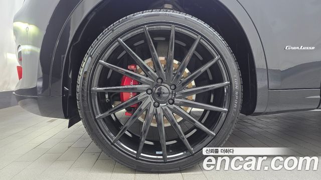 Maserati Levante 3.0 AWD GranLusso — пробег 90 597 км — фото 5 из 5