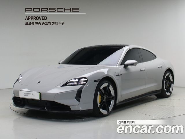 Porsche Taycan Turbo S — пробег 10 700 км — фото 1 из 5