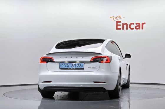 Tesla Model 3 Long Range AWD — пробег 109 402 км — фото 4 из 5
