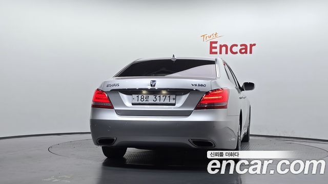 Hyundai Equus VS380 Premium — пробег 202 210 км — фото 4 из 5