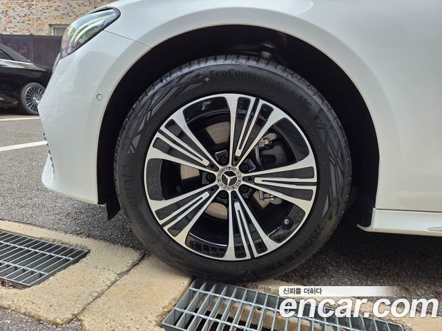 Mercedes-Benz E-Class E200 Exclusive — пробег 350 км — фото 5 из 5