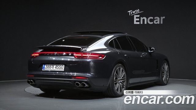 Porsche Panamera 3.0 AWD — пробег 34 147 км — фото 2 из 5