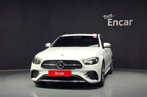 Mercedes-Benz E-Class E220d 4MATIC AMG Line — пробег 41 259 км — фото 3 из 5