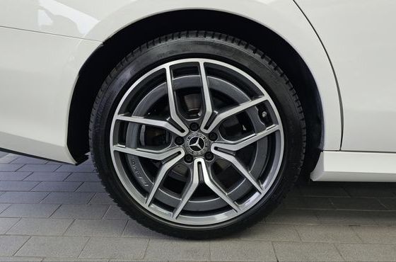 Mercedes-Benz E-Class E220d 4MATIC AMG Line — пробег 41 259 км — фото 5 из 5