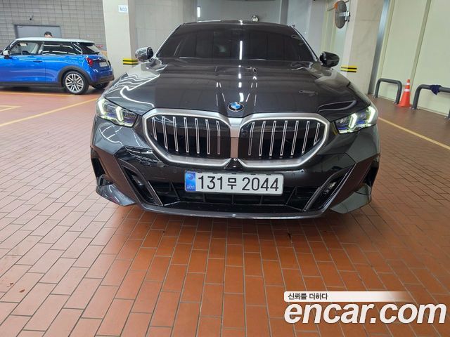 BMW 5-Series 530i xDrive M Sport — пробег 6 811 км — фото 4 из 5