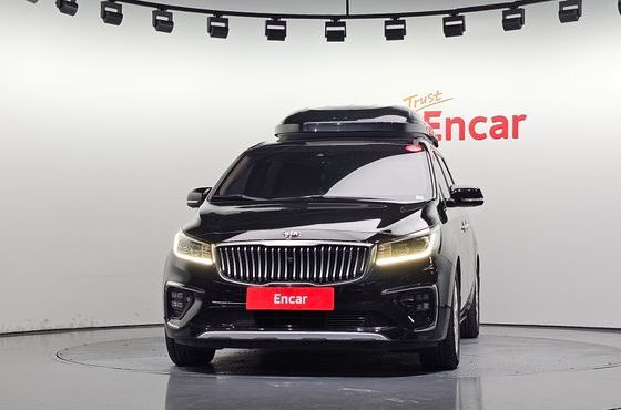 Kia Carnival 9-Seater Noblesse Special — пробег 152 653 км — фото 3 из 5