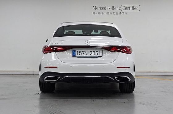 Mercedes-Benz E-Class E200 AMG Line — пробег 3 378 км — фото 4 из 5