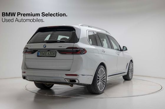 BMW X7 xDrive 40i Design Pure Excellence 6-Seater — пробег 11 219 км — фото 2 из 5