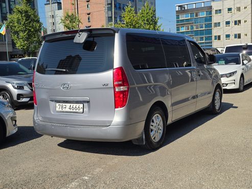 Hyundai Starex 12-Seater Wagon Modern — пробег 121 050 км — фото 5 из 5