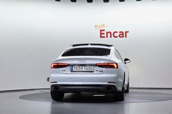 Audi A5 45 TFSI Quattro Premium Sportback — пробег 82 340 км — фото 4 из 5