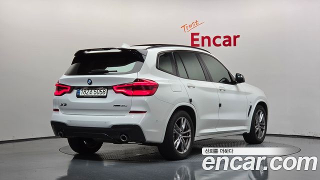 BMW X3 xDrive 20d M sports Online Exclusive Edition — пробег 99 681 км — фото 2 из 5