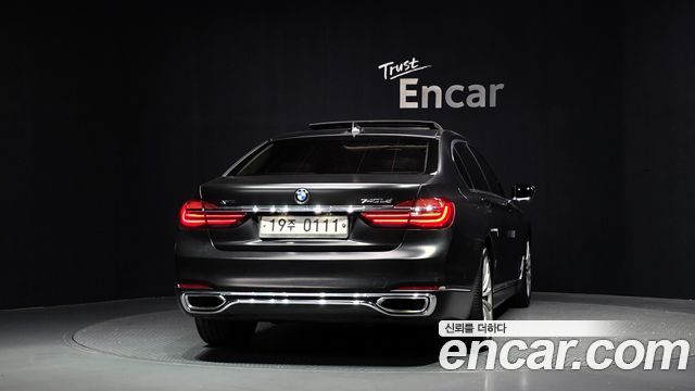 BMW 7-Series 740Ld xDrive — пробег 333 306 км — фото 4 из 5