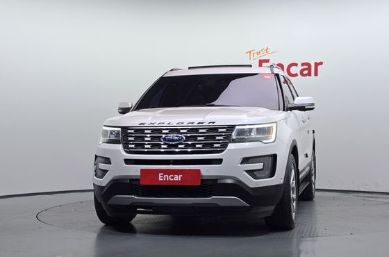 Ford Explorer 2.3 Limited 4WD 5th — пробег 126 000 км — фото 3 из 5