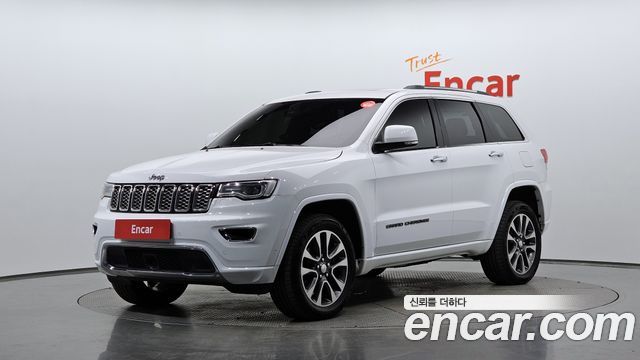Jeep Cherokee 3.0 Diesel Overland WK2 — пробег 237 958 км — фото 1 из 5