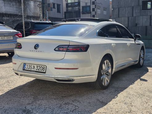 Volkswagen Arteon 2.0 TDI Prestige — пробег 82 655 км — фото 2 из 5