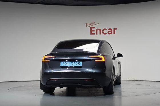 Tesla Model 3 RWD — пробег 16 339 км — фото 4 из 5