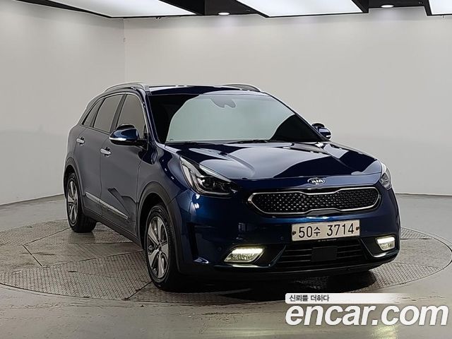 Kia Niro 1.6 Plug-in HEV Noblesse — пробег 188 505 км — фото 2 из 5