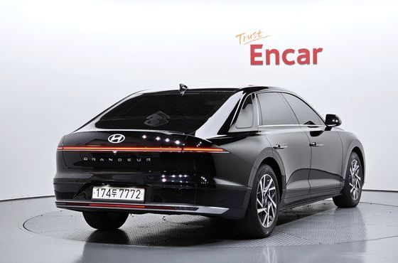 Hyundai Grandeur Premium — пробег 124 995 км — фото 2 из 5