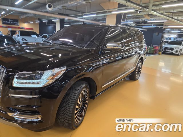 Lincoln Navigator 3.5L Black Label — пробег 168 000 км — фото 3 из 5