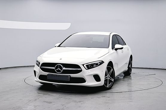 Mercedes-Benz A-Class A250 4MATIC Sedan — пробег 86 598 км — фото 1 из 5