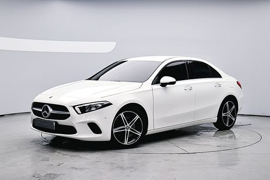 Mercedes-Benz A-Class A250 4MATIC Sedan — пробег 86 598 км — фото 3 из 5