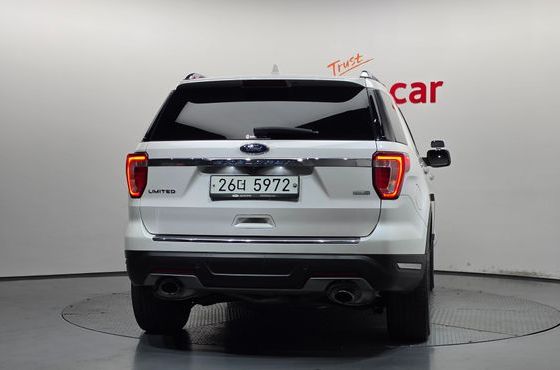 Ford Explorer 2.3 Limited 4WD 5th — пробег 139 989 км — фото 4 из 5