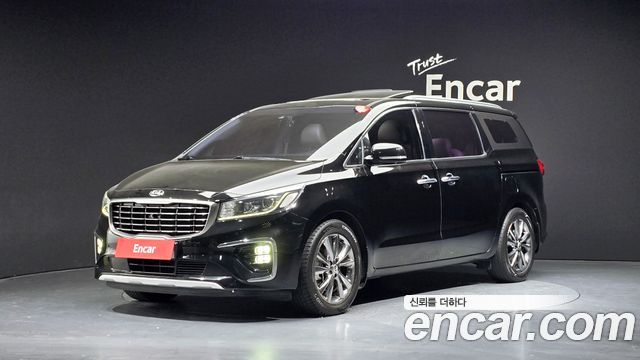Kia Carnival Gasoline 9-Seater Noblesse Special — пробег 190 458 км — фото 1 из 5