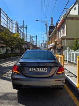 Mercedes-Benz E-Class E63 AMG 4MATIC+ — пробег 57 000 км — фото 2 из 5