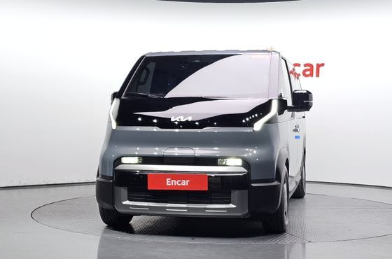 Kia PV5 Passenger 5 Seater Plus — пробег 8 074 км — фото 3 из 5