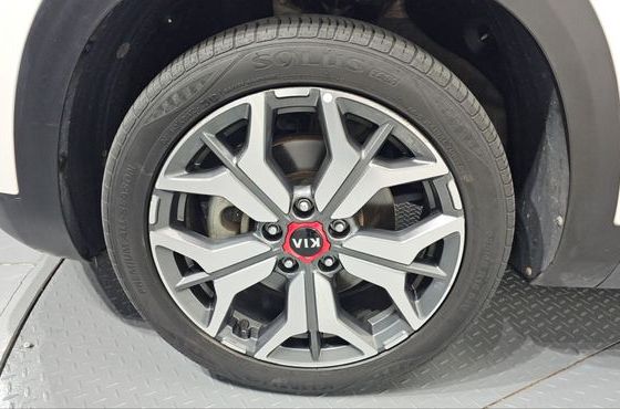 Kia Seltos Gasoline 1.6 Turbo 2WD Signature — пробег 63 443 км — фото 5 из 5