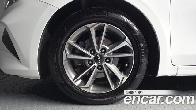 Kia K3 из Кореи Encar