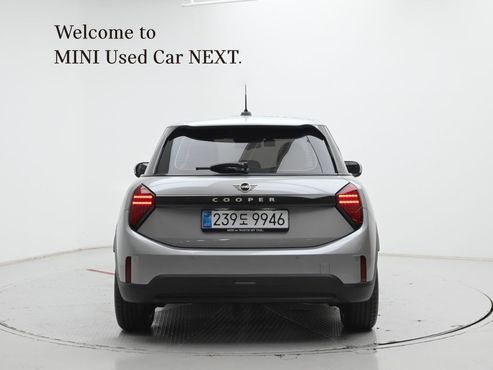 Mini Cooper 5Door Essential — пробег 34 км — фото 4 из 5