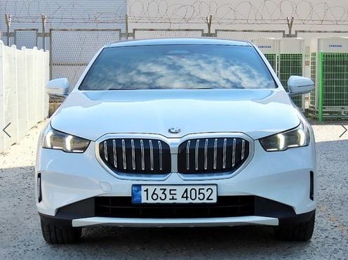 BMW 5-Series 520i — пробег 16 770 км — фото 1 из 5