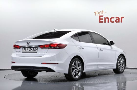 Hyundai AVANTE 1.6 GDI Value Plus — пробег 87 508 км — фото 2 из 5