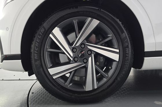 Genesis GV70 2.5T Gasoline AWD — пробег 6 283 км — фото 5 из 5