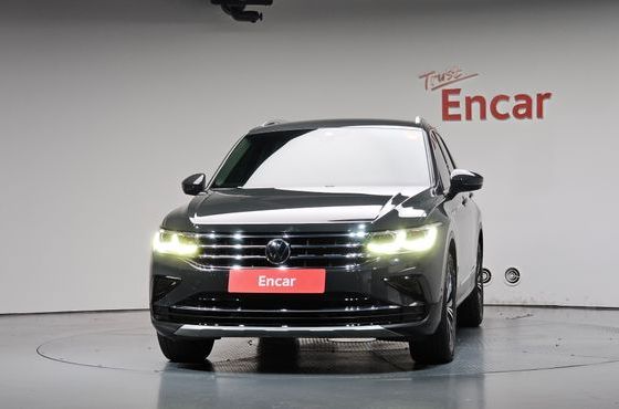 Volkswagen Tiguan 2.0 TDI Premium — пробег 46 400 км — фото 3 из 5