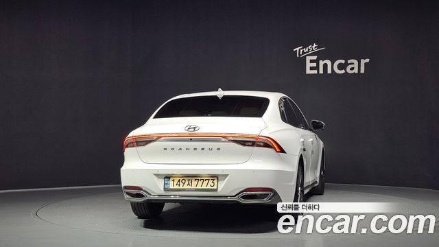 Hyundai Grandeur из Кореи Encar