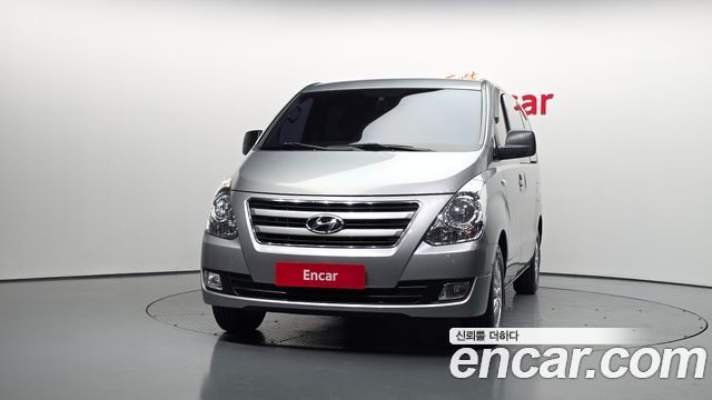 Hyundai Starex 5-Seater VAN Smart — пробег 137 979 км — фото 3 из 5