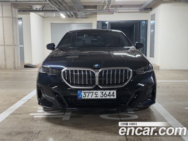 BMW 5-Series 530i xDrive M Sport — пробег 9 185 км — фото 3 из 5