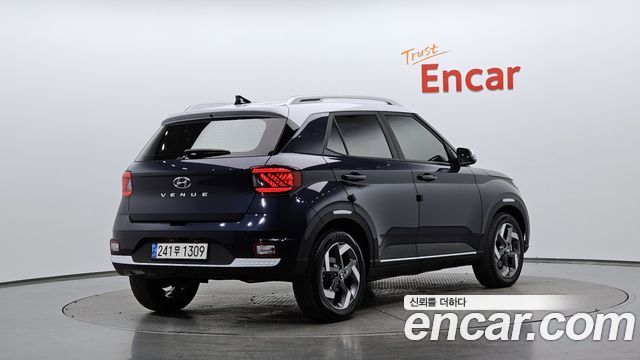 Hyundai Venue из Кореи Encar