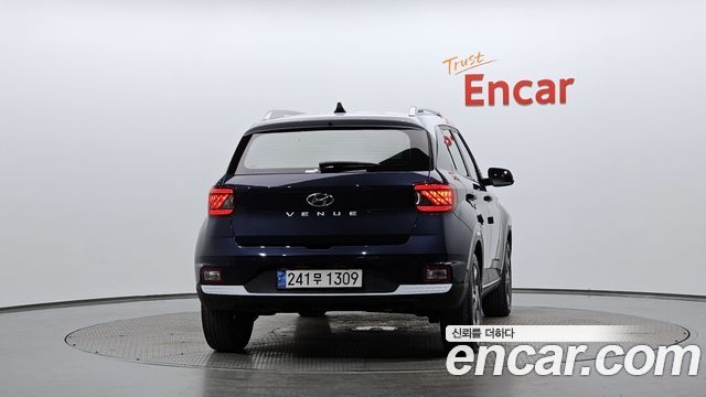 Hyundai Venue из Кореи Encar